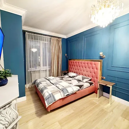 сам центр арт-деко *